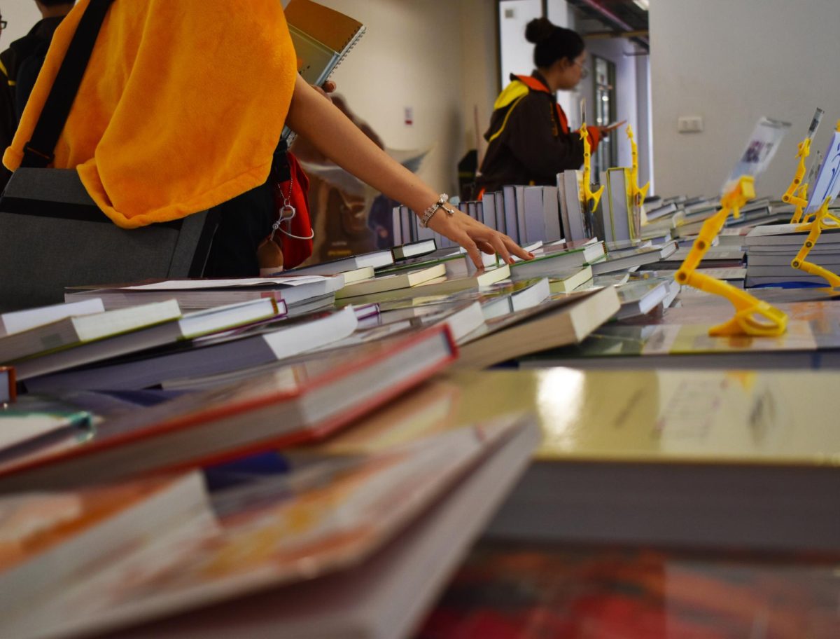 Bak Spring Book Fair Showcases Good Reads